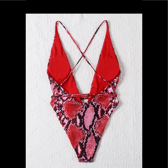 NWOT Snakeskin Print Plunging One Piece Swimsuit - Picture 2 of 3